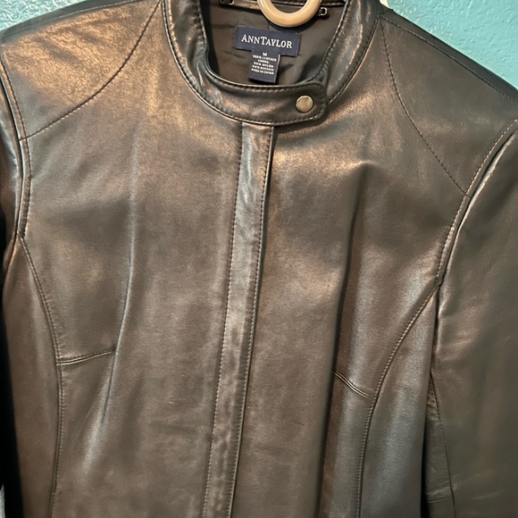 🖤 Ann Taylor Vintage Black Leather Jacket 🖤 - Picture 9 of 9